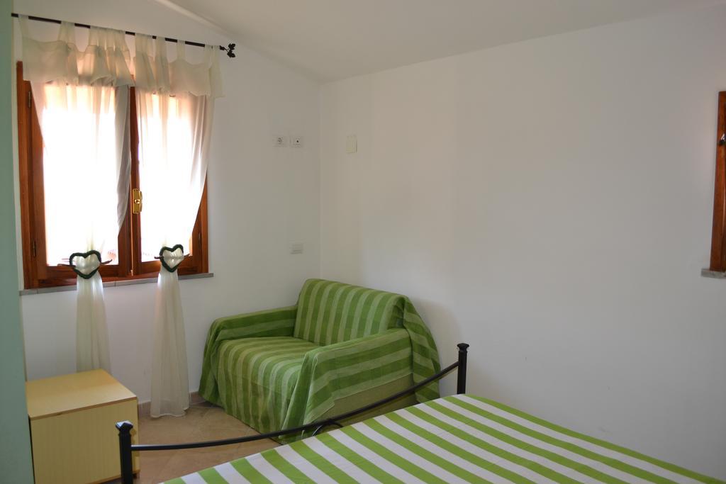 באדזי Apartments Mimose מראה חיצוני תמונה